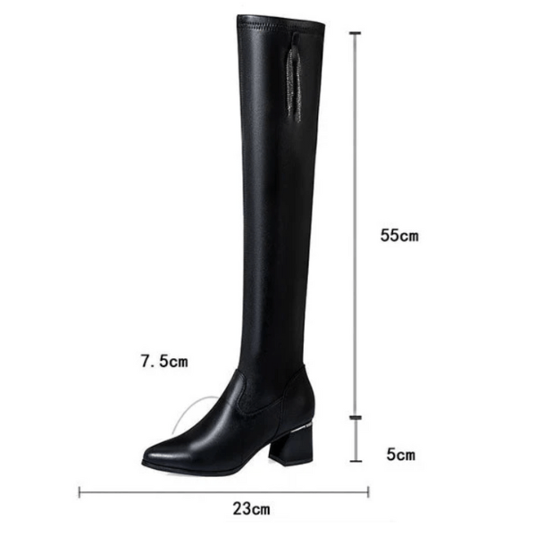 Schwarze Winterstiefel aus Leder