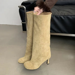 Bottes en daim à bout rond hauteur genou